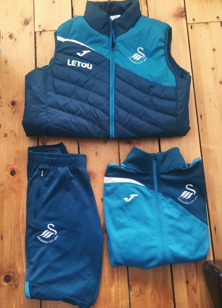 swansea city tracksuit